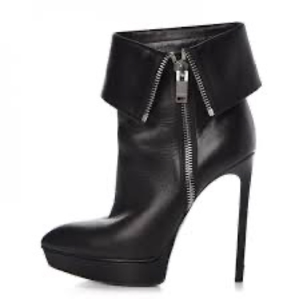 ISO Saint Laurent Janis Fold over boots size 41
